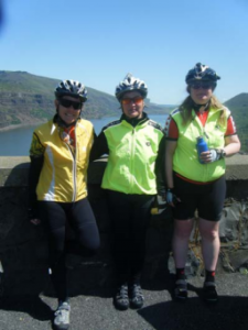 Take me to your leaders! Janet Lever (Can-Mex 2008) Mary Lou Johnston (upcoming 2009 Big Sky 2) and current tour leader Robin Howe at the Rowena Crest Lookout 