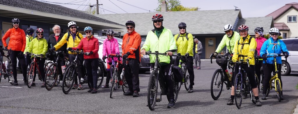 A group of people on bicycles

Description automatically generated with medium confidence